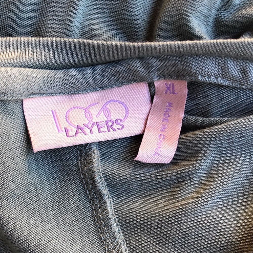 LOGO Layers Tank Top - Picture 6 of 9
